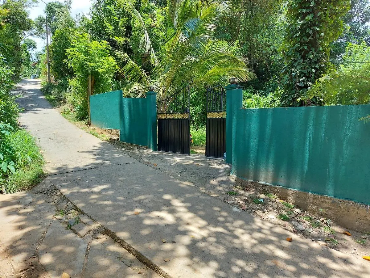 Holiday home House Rent For Low Cost Kandy