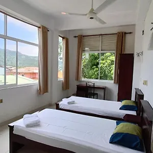  Affittacamere Smile Hub -youth Hostel-